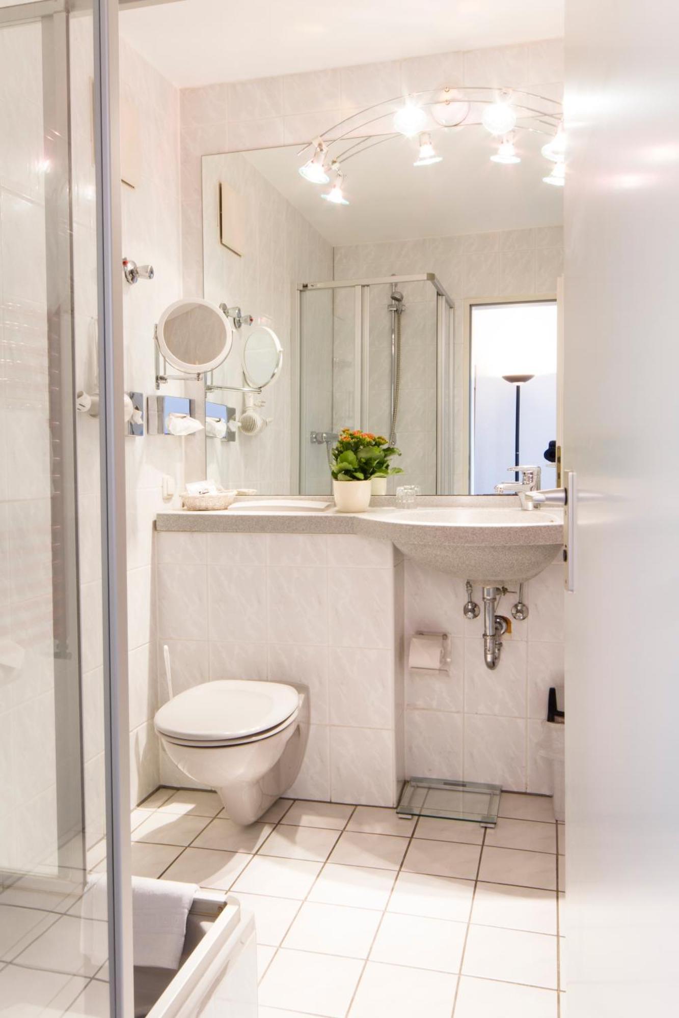 Hotel Roemerstein Mainz Ngoại thất bức ảnh