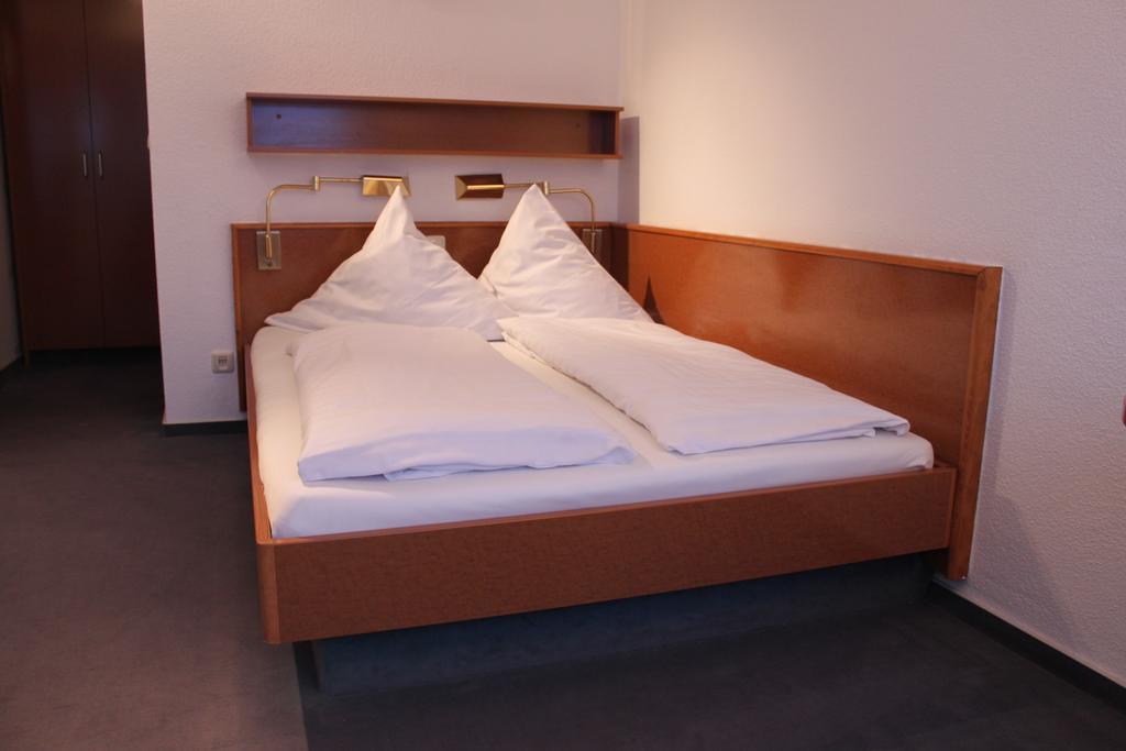 Hotel Roemerstein Mainz Ngoại thất bức ảnh